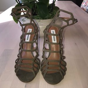 Steve Madden Slither Sandal -Never Worn